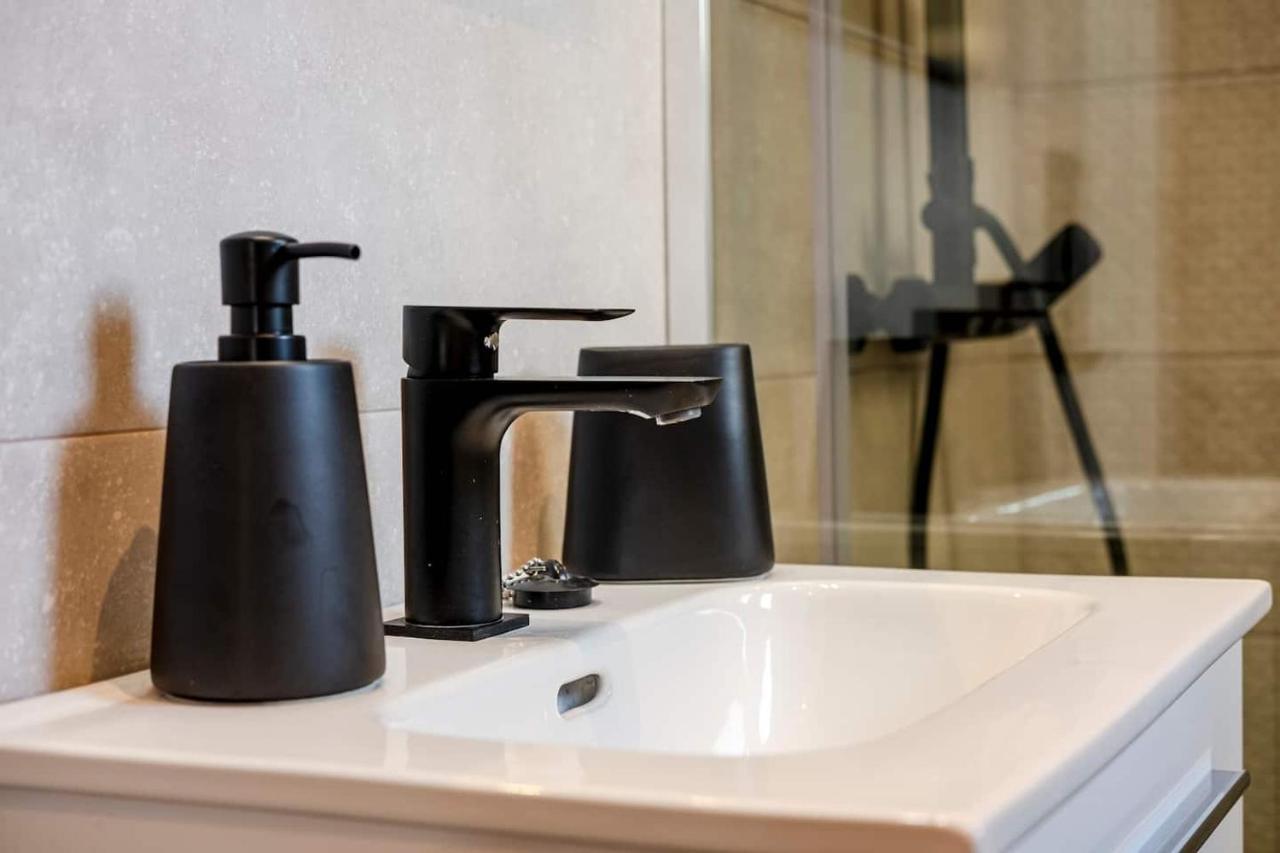 Stay U-Nique Apartments Rambla Catalunya III バルセロナ エクステリア 写真
